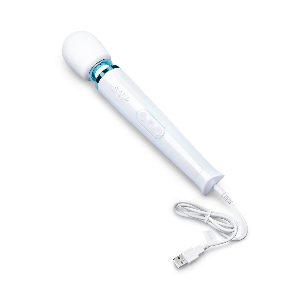 Le Wand Dive Submersible Vibrating Massager Seashell, sleek design with USB charging, ideal for full-body massages.