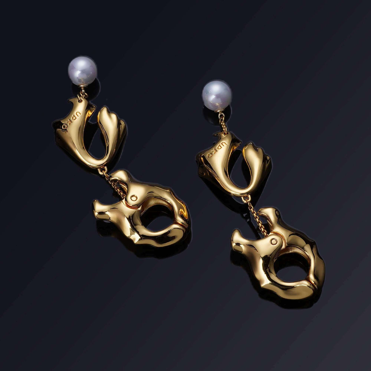 "Moist Eyes" Pearl Nipple Clamps