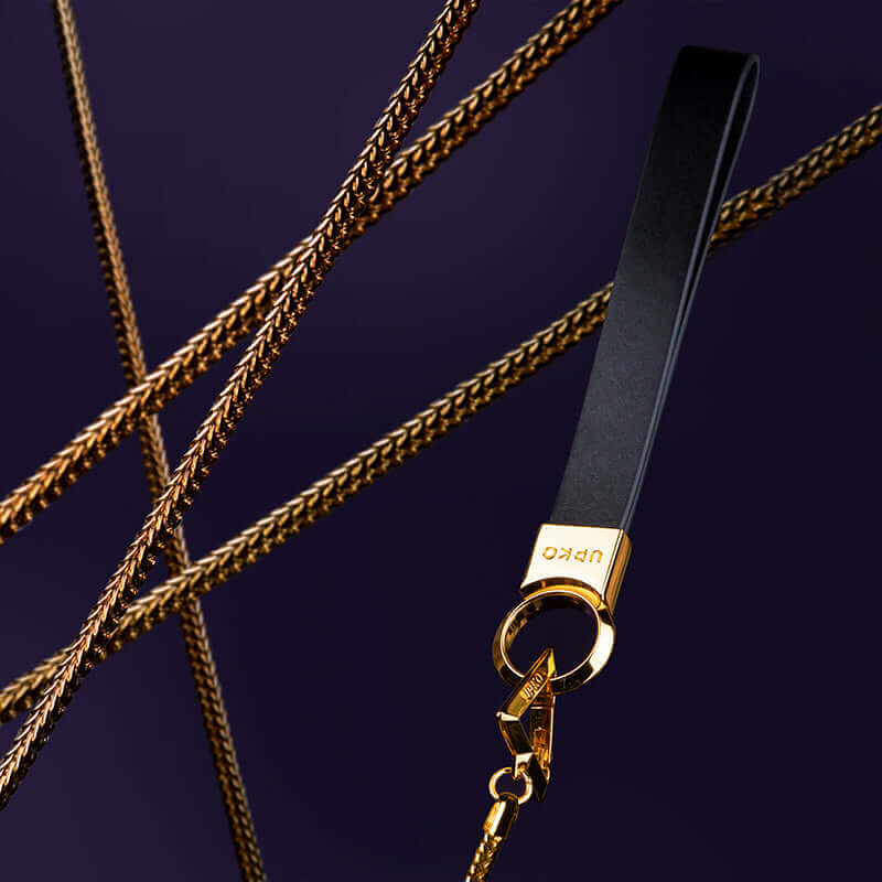 UPKO "Moist Eyes" Pearl Leash
