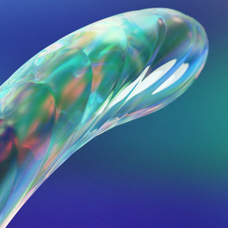 Biird Kalii Glass G-spot Dildo with smooth glass surface and elegant design in teal color.
